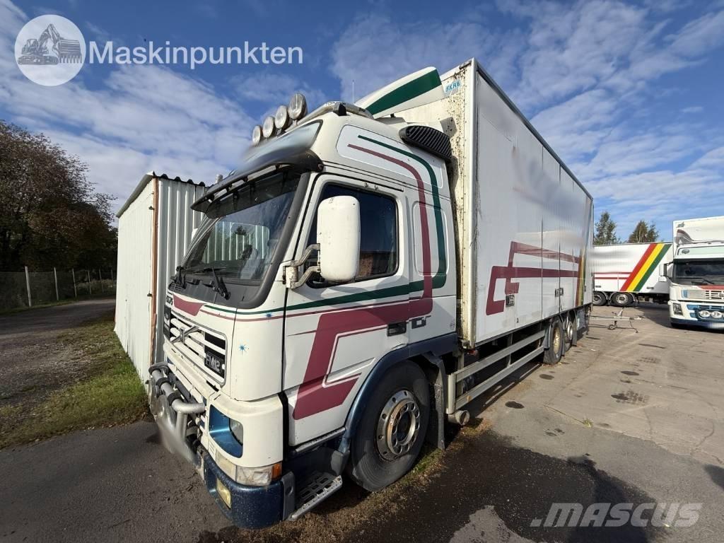Volvo FM 12 شاحنات ذات هيكل صندوقي