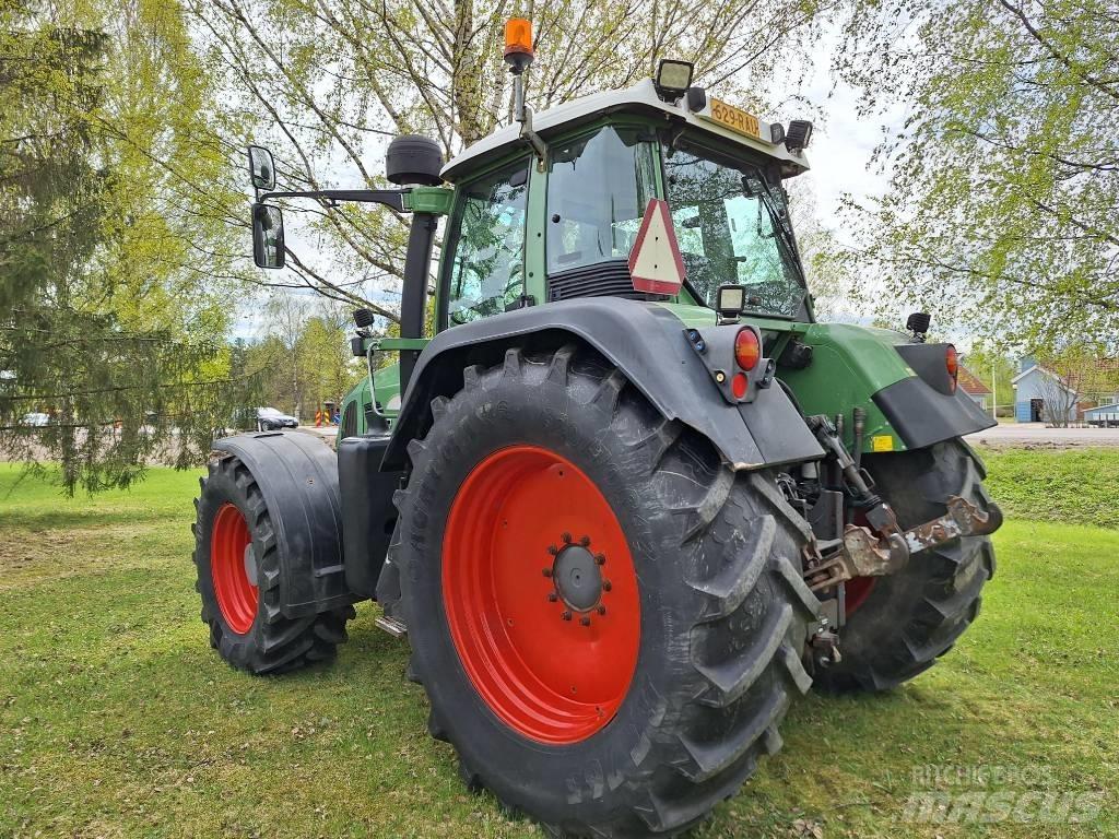 Fendt 820 Vario TMS الجرارات