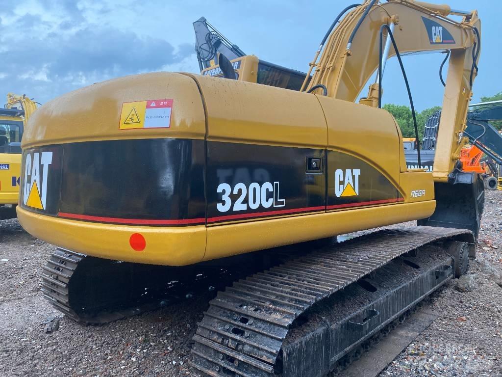 CAT 320 C L حفارات زحافة
