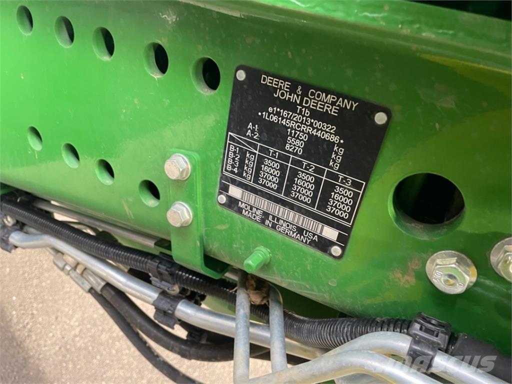 John Deere 6R145 الجرارات