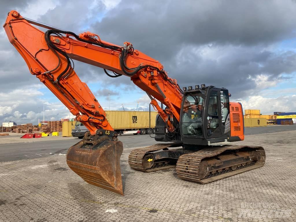 Hitachi ZX225USLC-5B حفارات زحافة