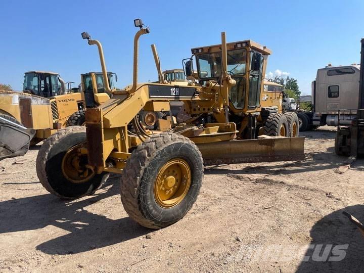 CAT 12 H NA معدات تمهيد الطرق