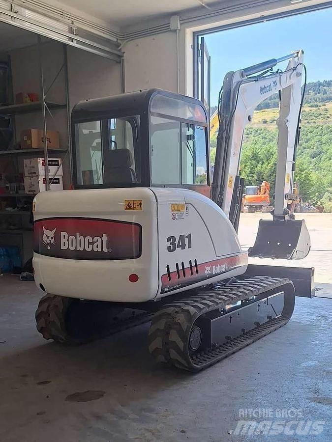 Bobcat 341 حفارات صغيرة أقل من 7 طن (حفارات صغيرة)