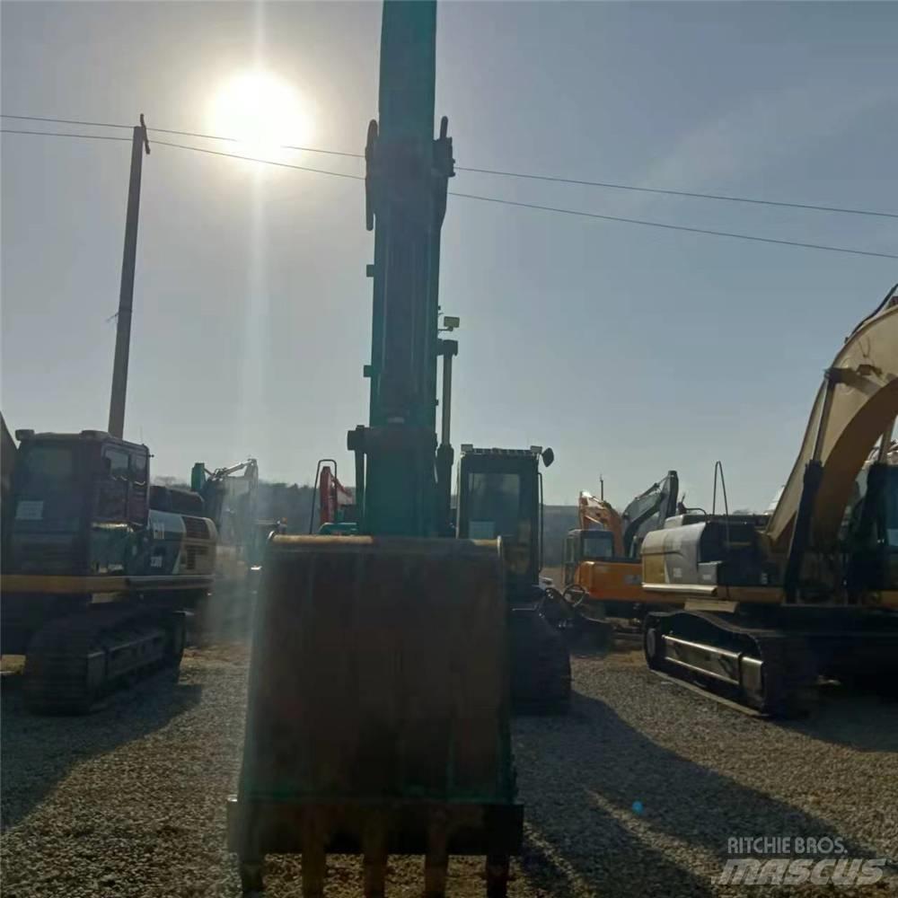 Kobelco SK 350 D حفارات زحافة