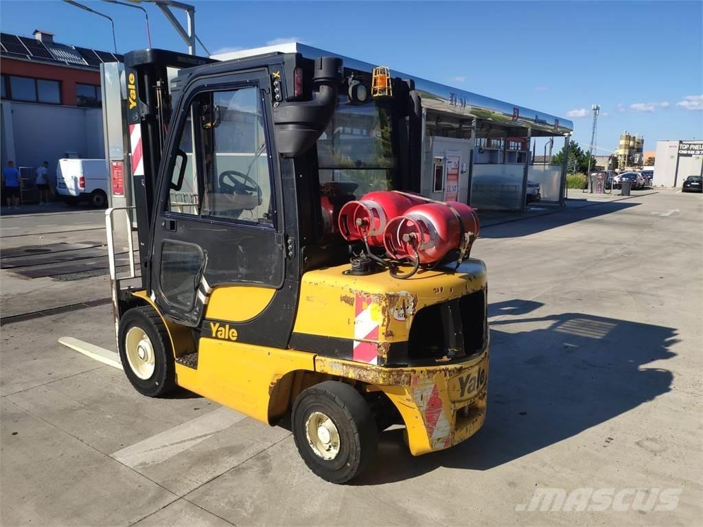 Yale GLP35VX شاحنات LPG