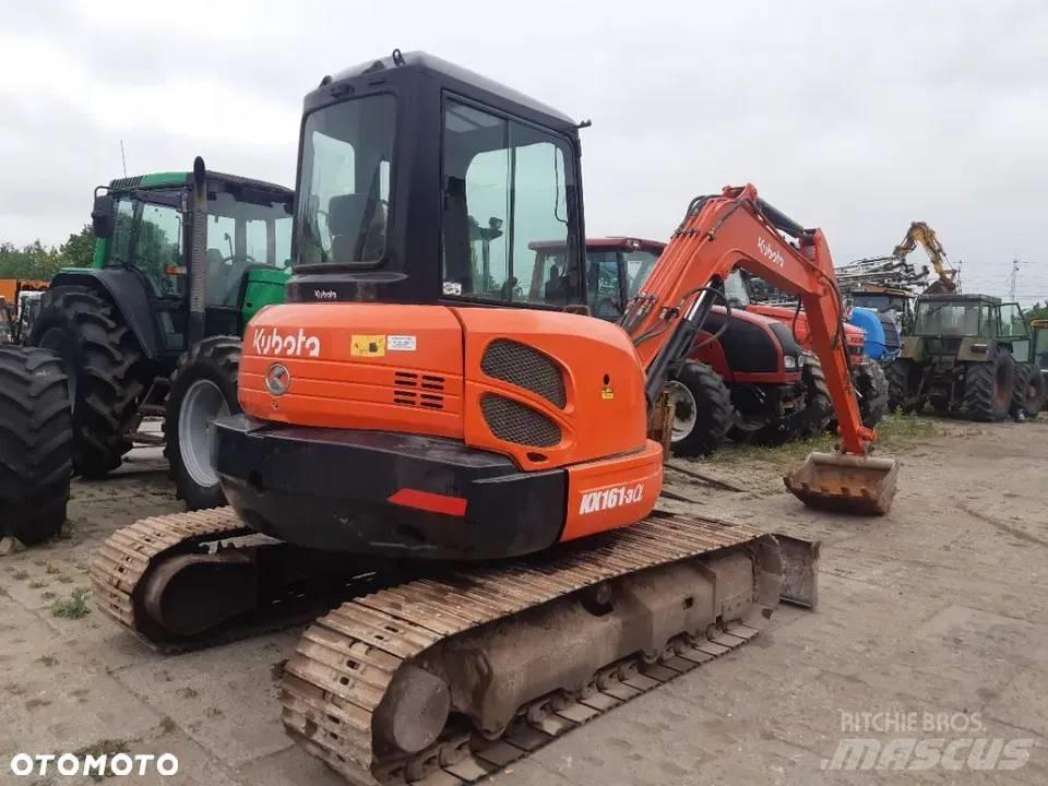 Kubota 161-3 حفارات زحافة