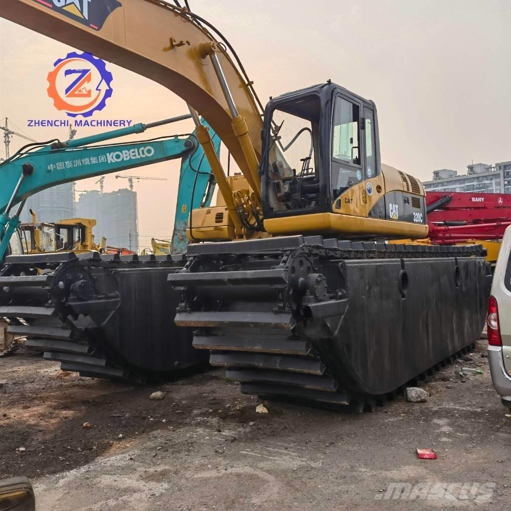 CAT 320 C الحفارات البرمائية