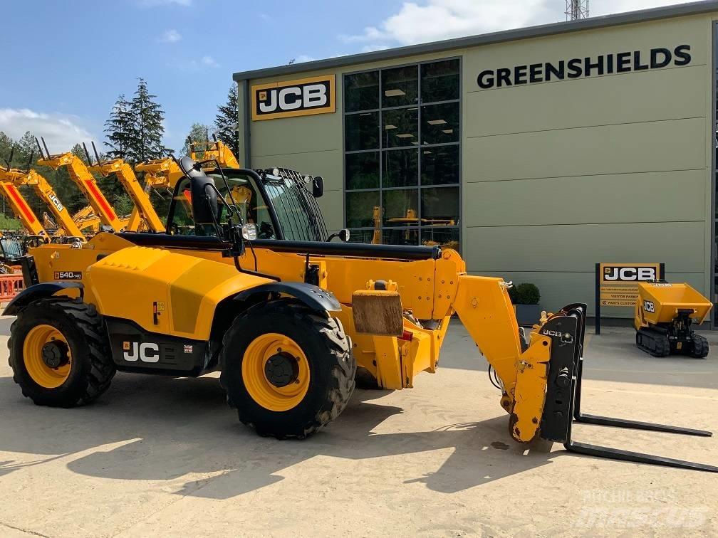 JCB 540V140 مناولات متداخلة