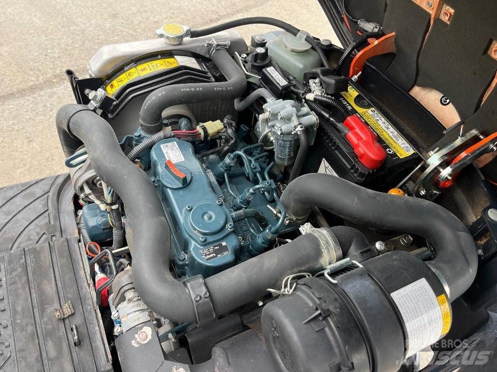 Kubota K 008-5 حفارات صغيرة أقل من 7 طن (حفارات صغيرة)
