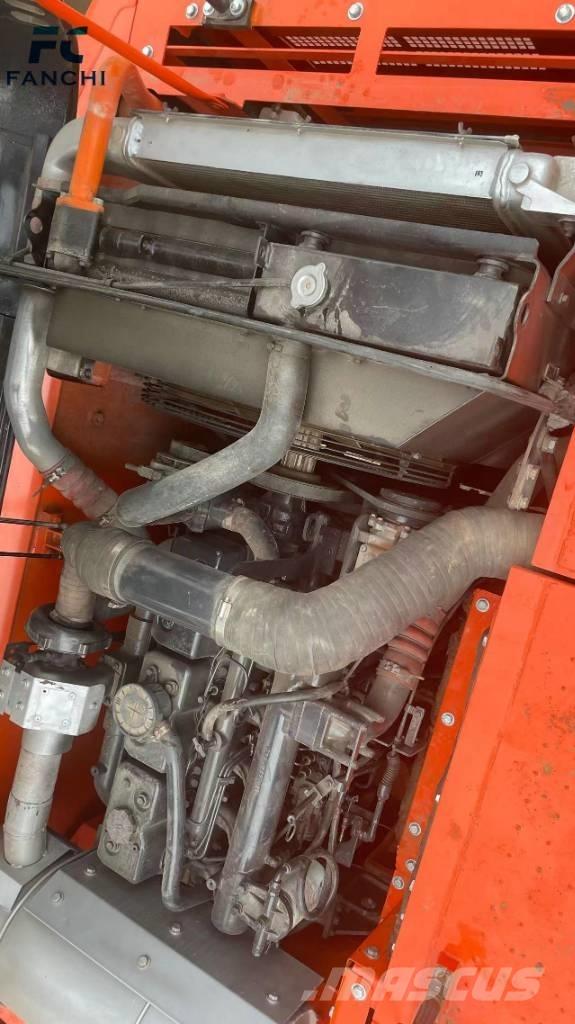 Doosan DX300 حفارات زحافة