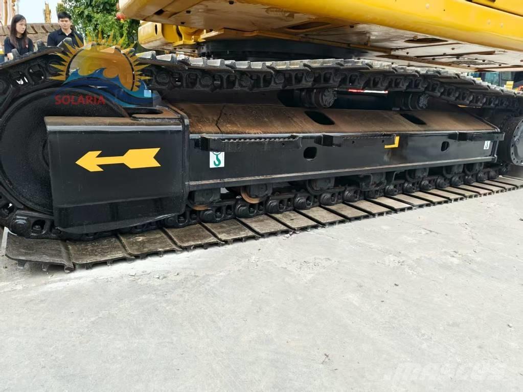 CAT 320 GC حفارات زحافة