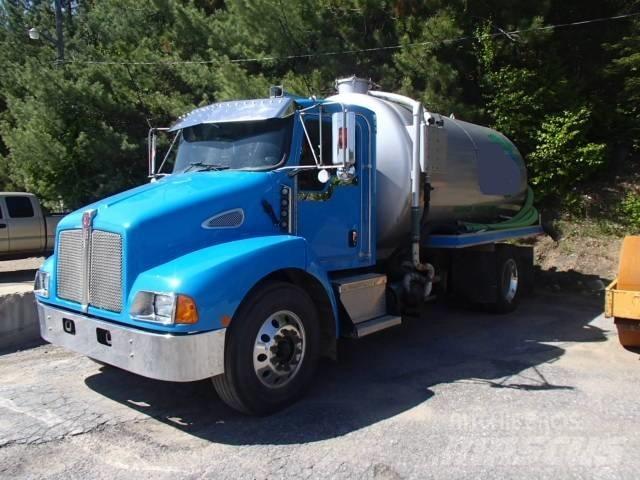 Kenworth T 300 شاحنات مزدوجة / خلخلة