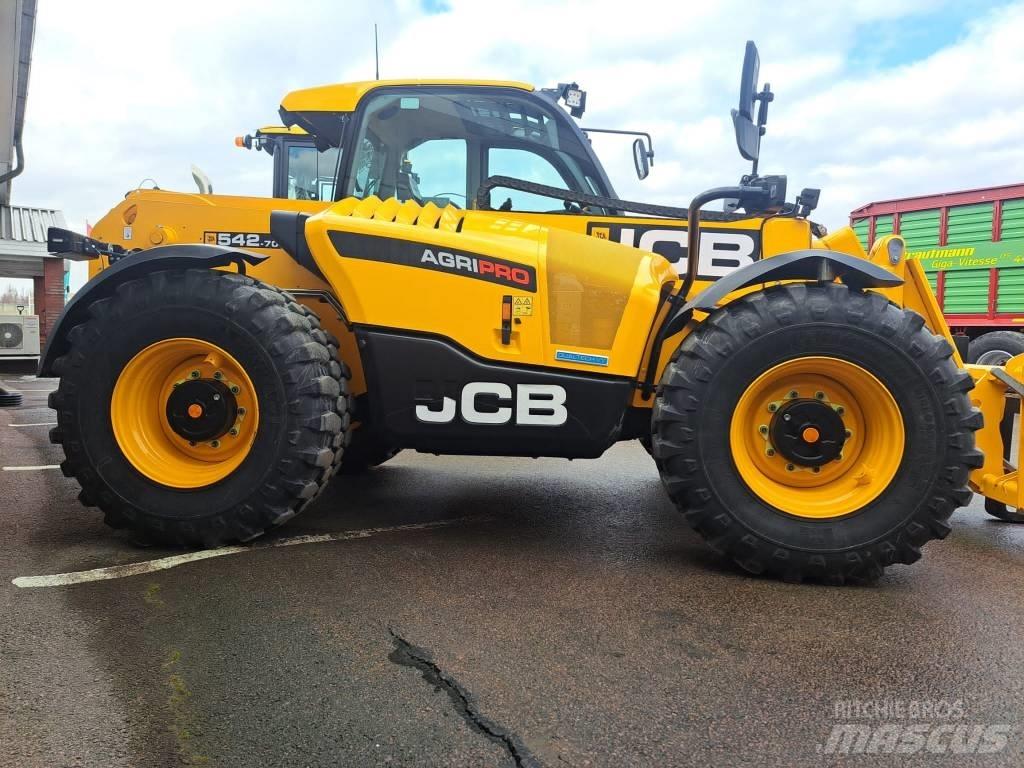 JCB 542-70 Agri Pro معدات مناولة لأغراض الزراعة