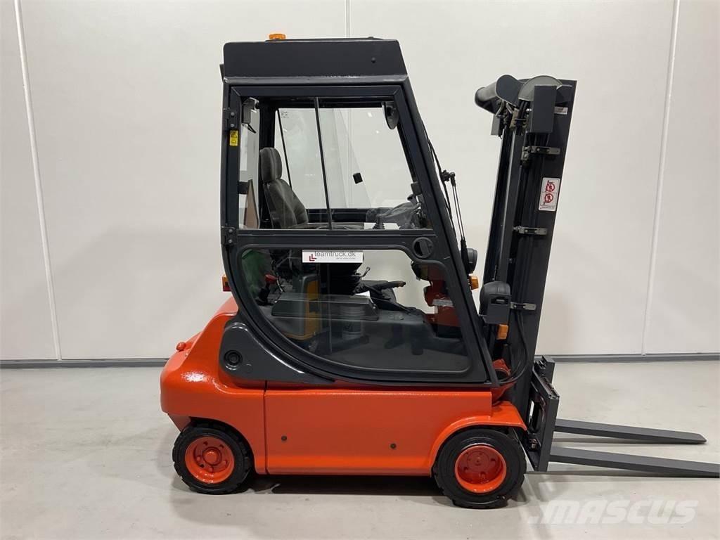 Linde E20P-02 شاحنات ذات رافعات شوكية تعمل بالكهرباء
