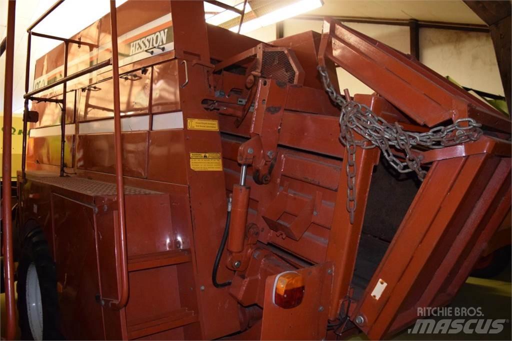 Fiat Hesston 4700 محزمات مربعة