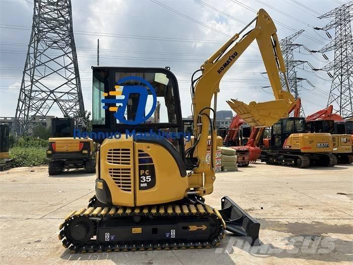 Komatsu PC 35 MR حفارات صغيرة أقل من 7 طن (حفارات صغيرة)