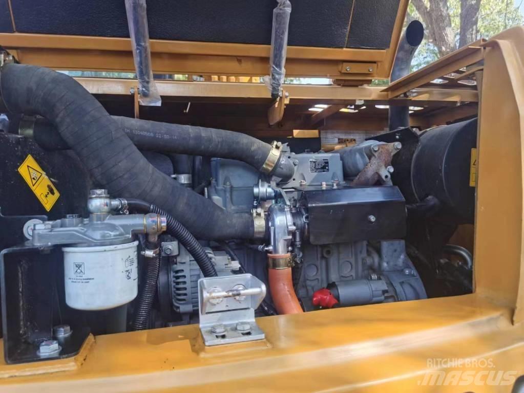 Sany SY 75 C pro حفارات زحافة