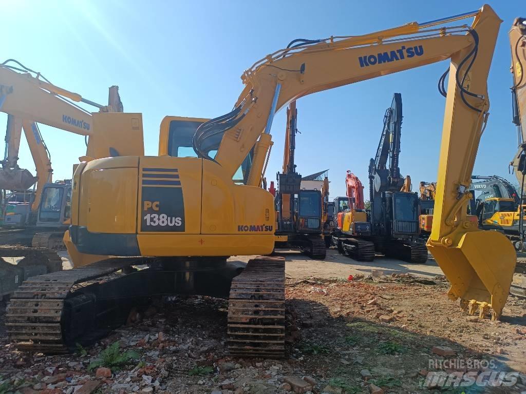 Komatsu PC 138US حفارات وسط 7 طن - 12 طن