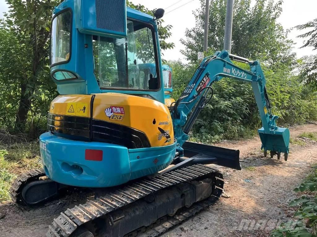 Kubota U35 حفارات صغيرة أقل من 7 طن (حفارات صغيرة)