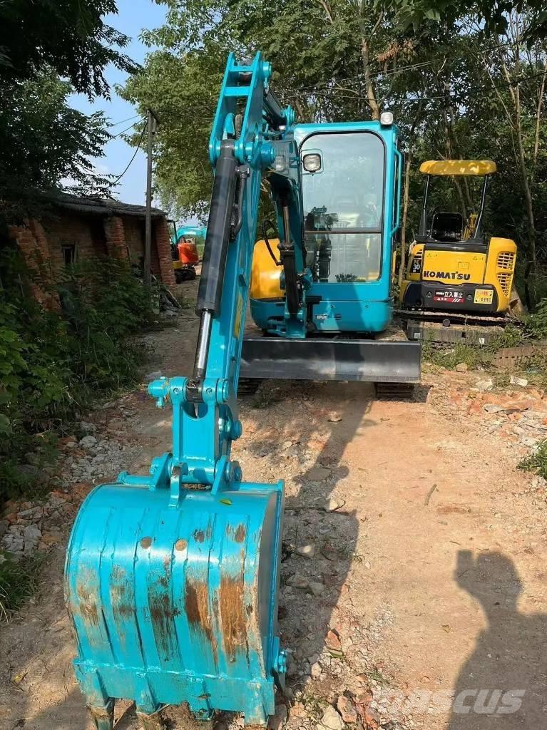 Kubota U35 حفارات صغيرة أقل من 7 طن (حفارات صغيرة)