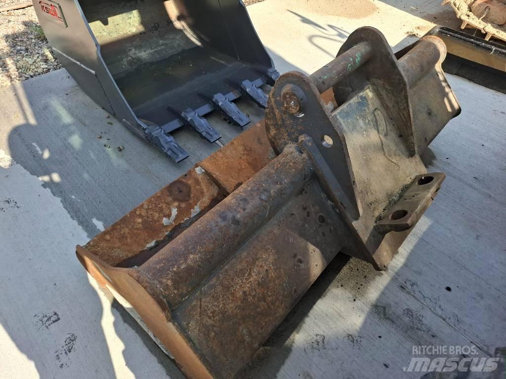 Komatsu PW 148-10 حفارات بعجل