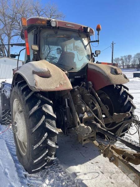 Case IH 170 Puma الجرارات