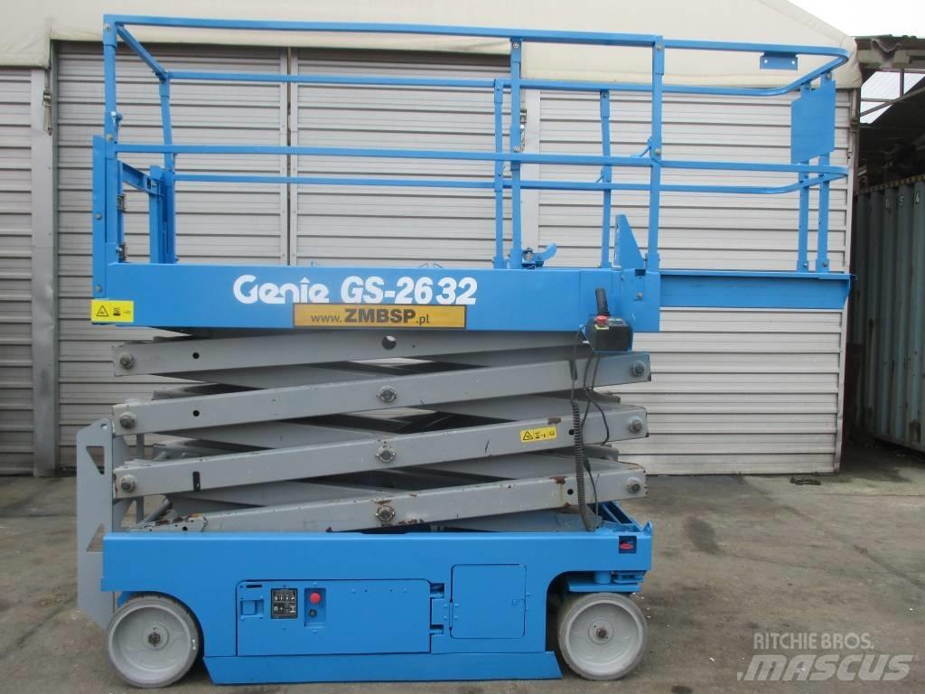 Genie GS 2632 رافعات مقصية الشكل