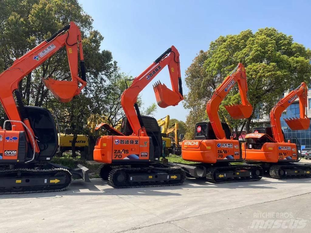 Hitachi ZX70 حفارات زحافة