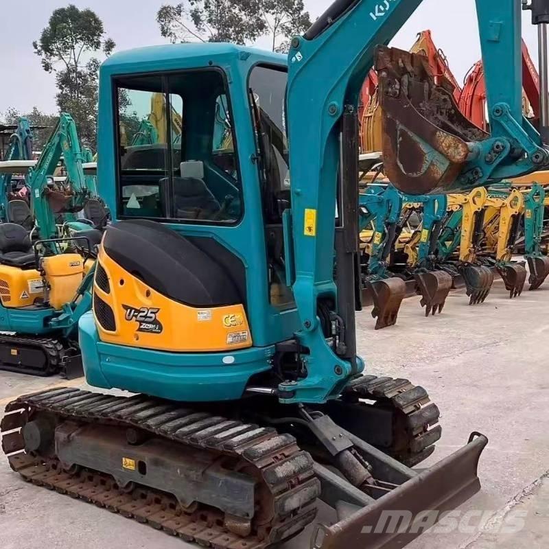 Kubota U 25 حفارات صغيرة أقل من 7 طن (حفارات صغيرة)