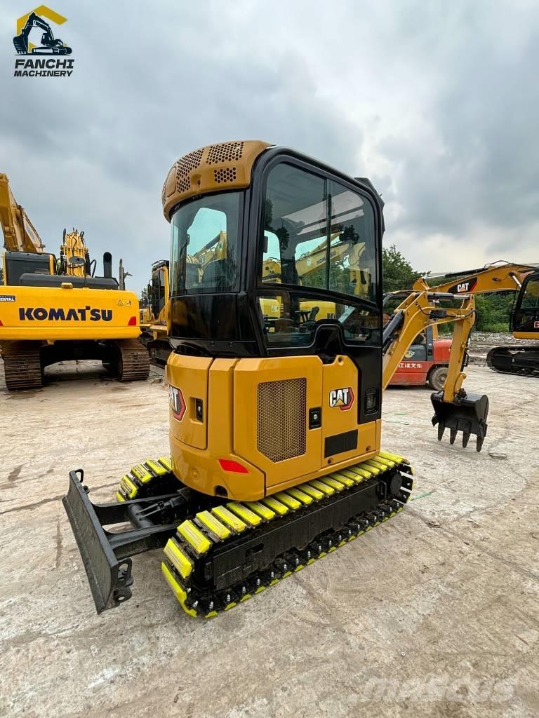 CAT 302 حفارات صغيرة أقل من 7 طن (حفارات صغيرة)