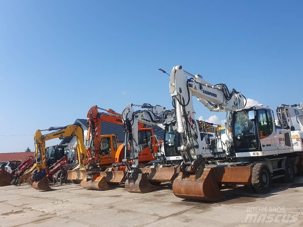 Mecalac 12 M TX حفارات بعجل