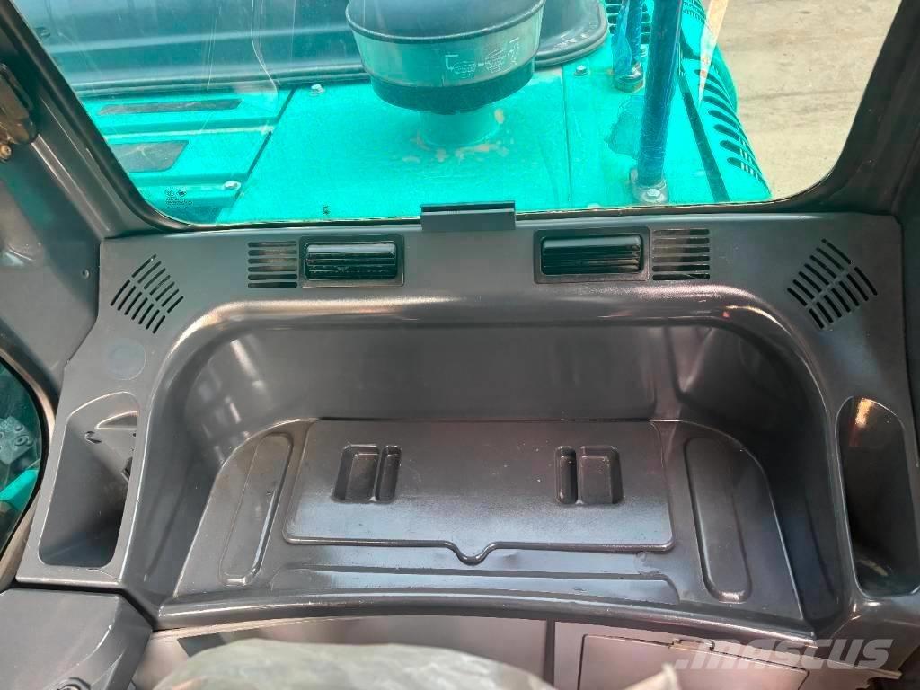 Kobelco SK 210 حفارات زحافة