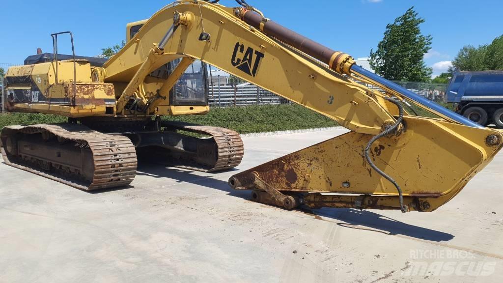 CAT 325 LN حفارات زحافة