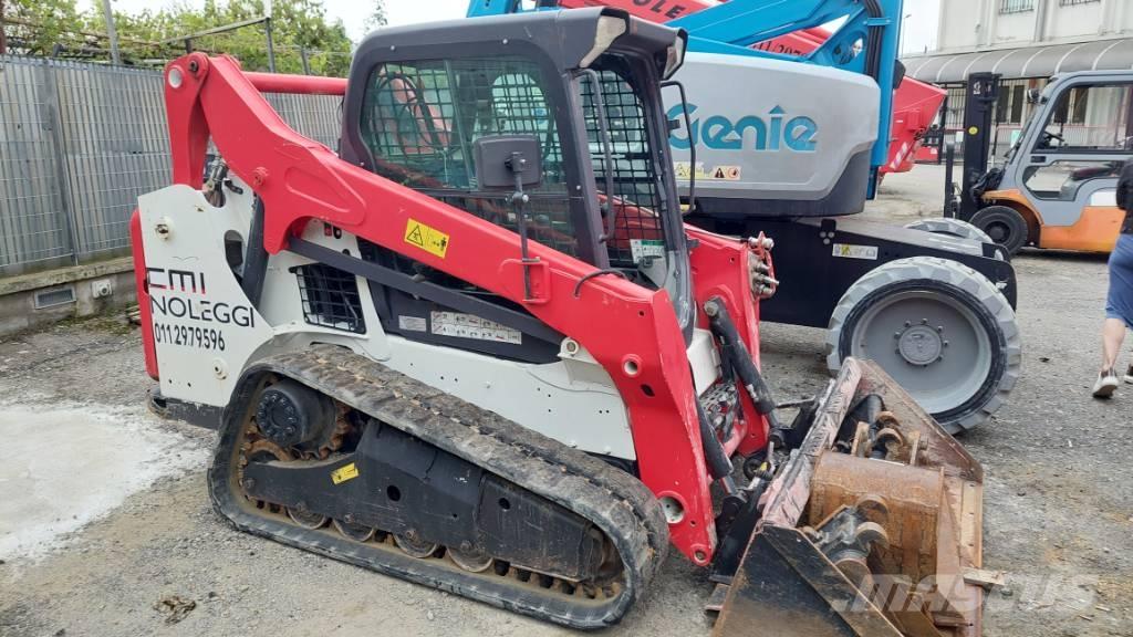 Bobcat T 590 لوادر انزلاقية التوجيه