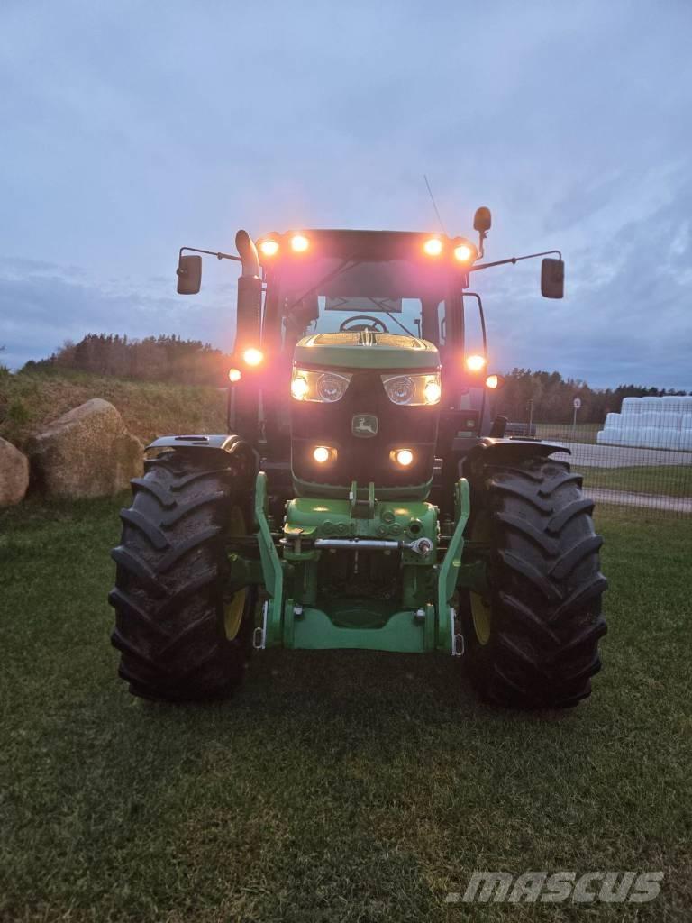 John Deere 6150R الجرارات