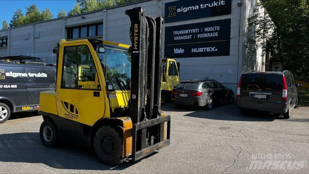 Hyster H4.5 FT S5 شاحنات الديزل