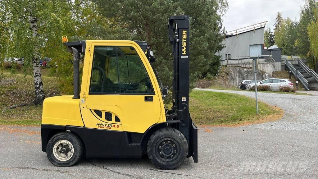 Hyster H4.5 FT S5 شاحنات الديزل