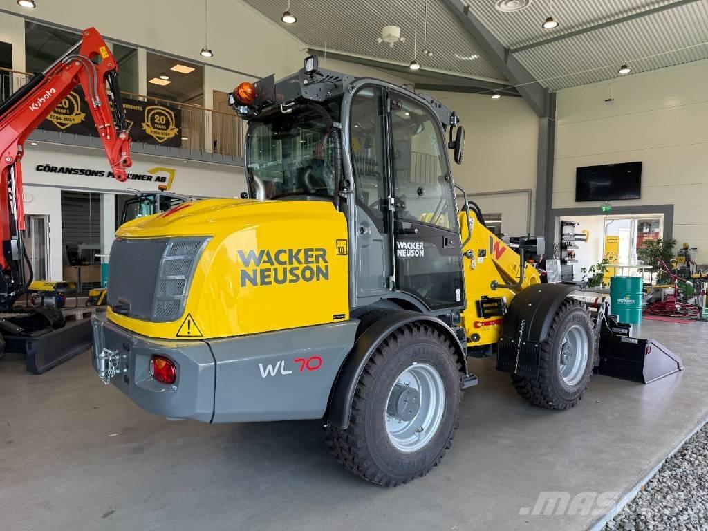 Wacker Neuson WL 70 لوادر بعجل