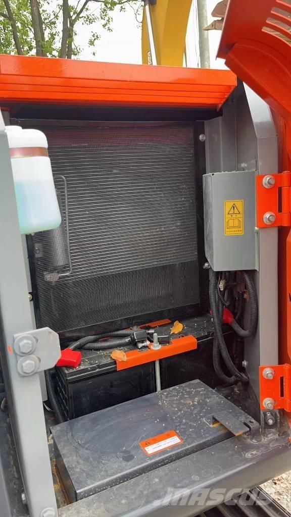 Hitachi ZX 70 حفارات صغيرة أقل من 7 طن (حفارات صغيرة)