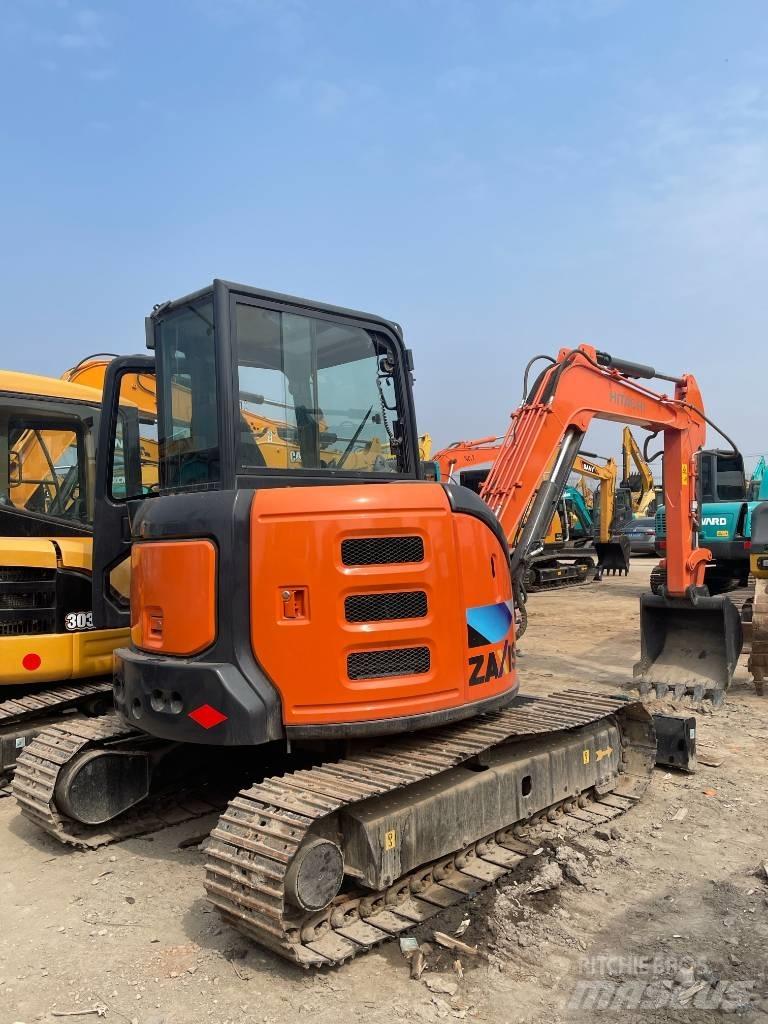 Hitachi ZX 55 حفارات صغيرة أقل من 7 طن (حفارات صغيرة)