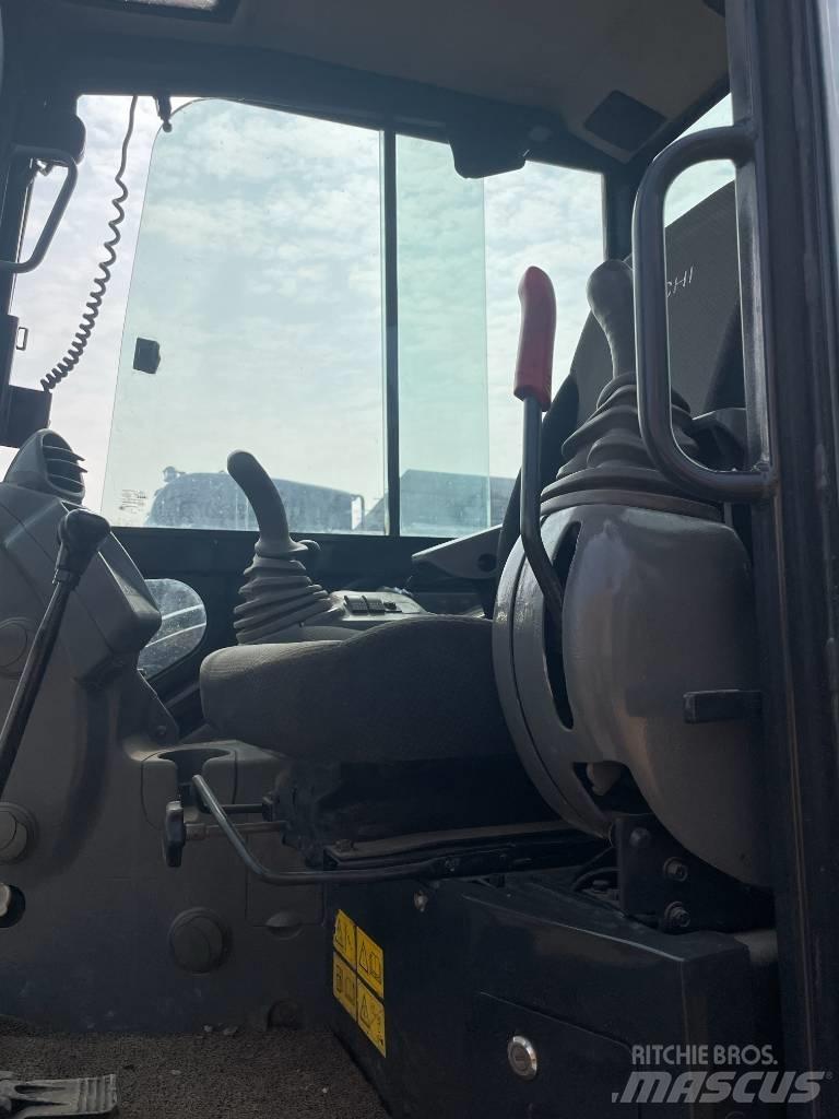 Hitachi ZX 55 حفارات صغيرة أقل من 7 طن (حفارات صغيرة)