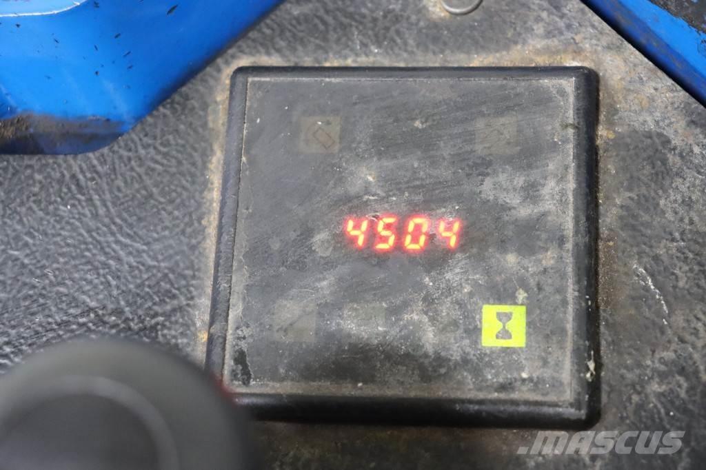 Toyota LSE200 معدات الرفع عالي المستوى