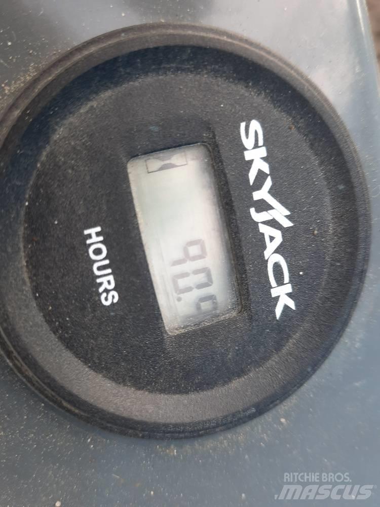 SkyJack SJ 3219 | 2016 رافعات مقصية الشكل