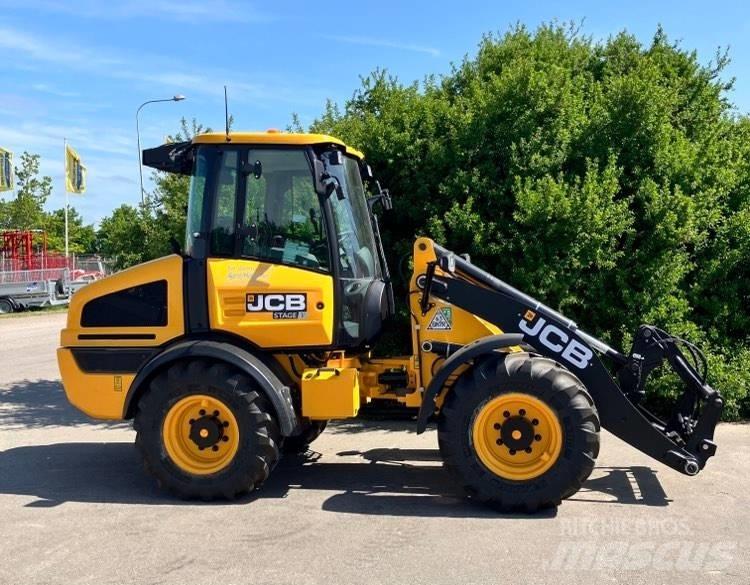 JCB 409 لوادر بعجل