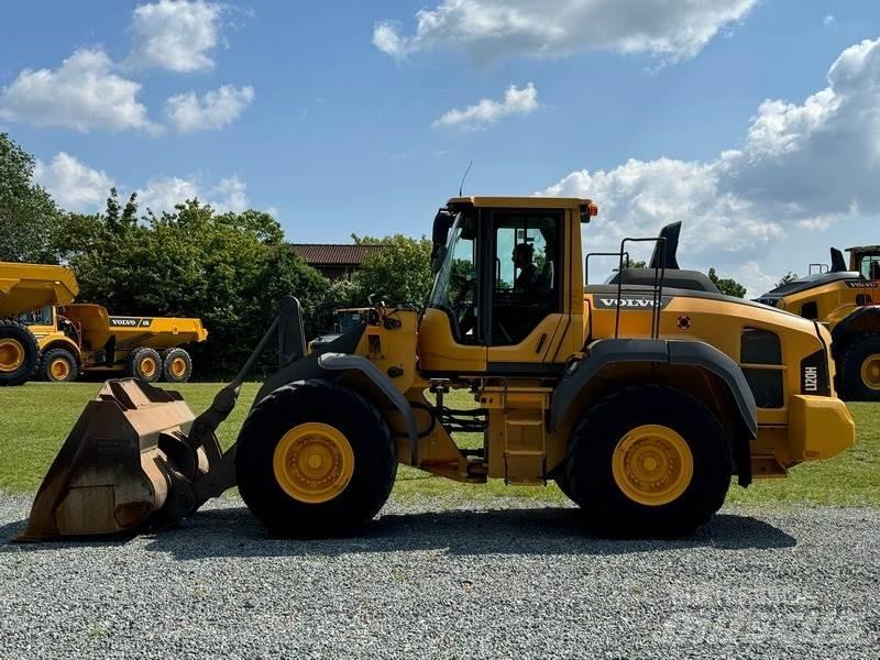 Volvo L 120 H لوادر بعجل