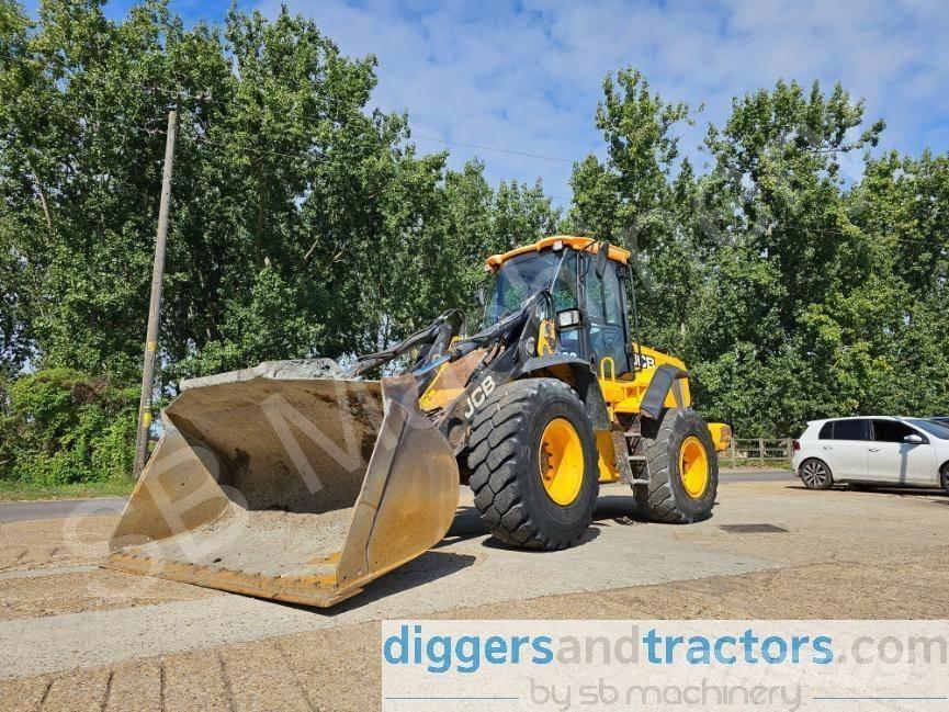 JCB 426 لوادر بعجل