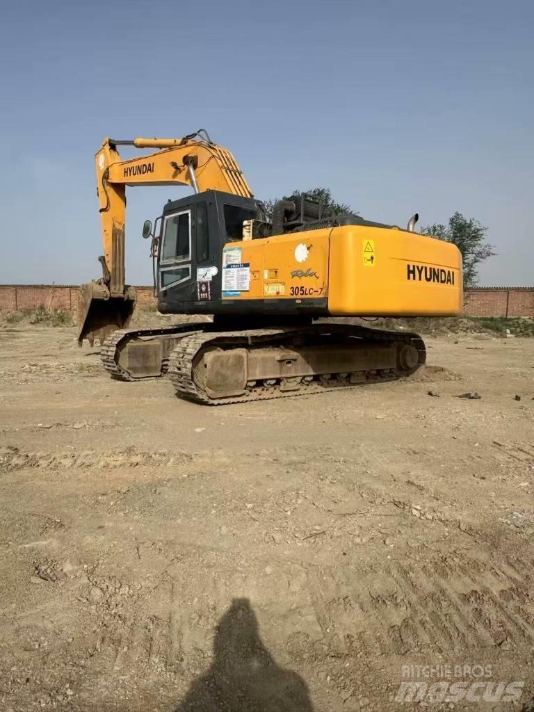 Hyundai R305lc-7 حفارات زحافة