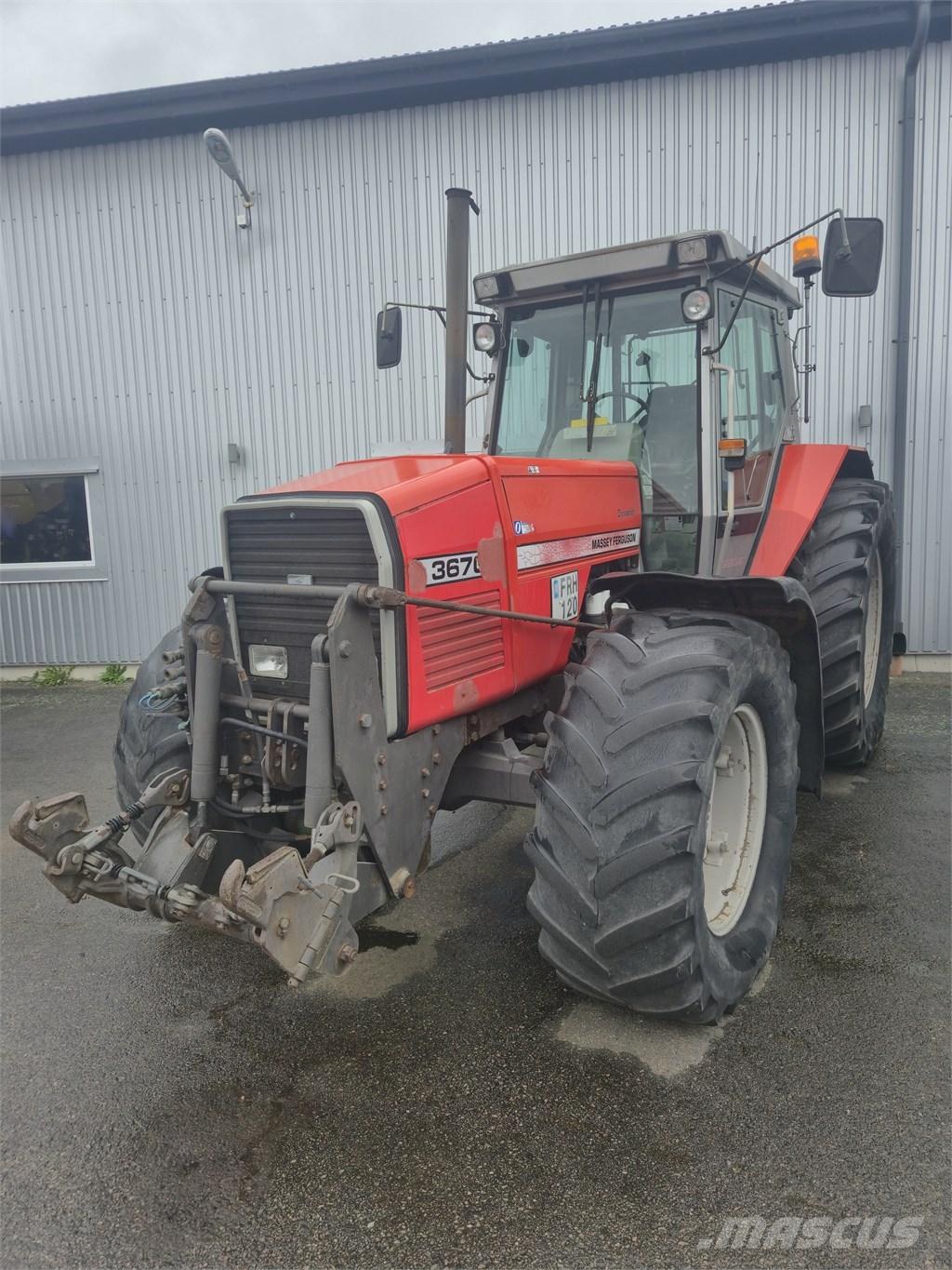 Massey Ferguson 3670 الجرارات