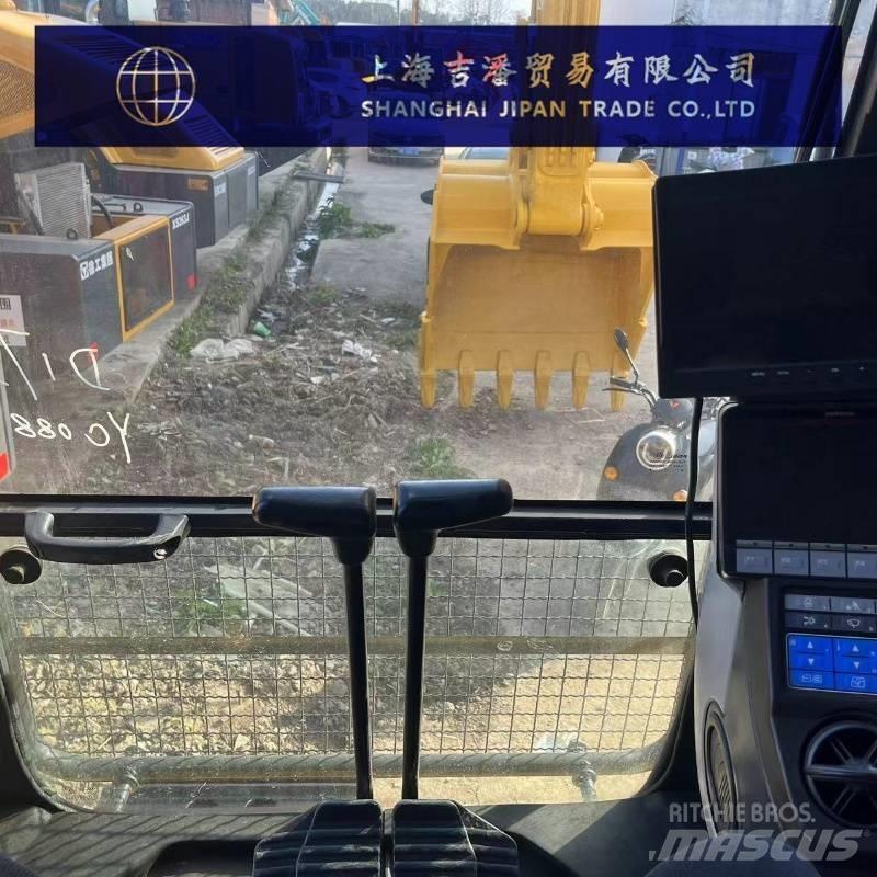 Komatsu PC 360 حفارات زحافة