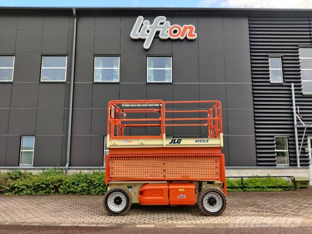 JLG 4069 LE Saxlift رافعات مقصية الشكل